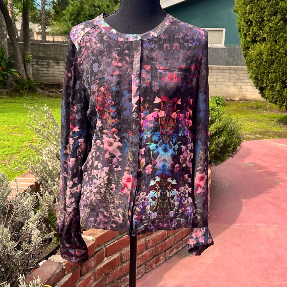 A.L.C. 100% Silk Floral Print Long Sleeve Blouse Mandarin Collar Size SP